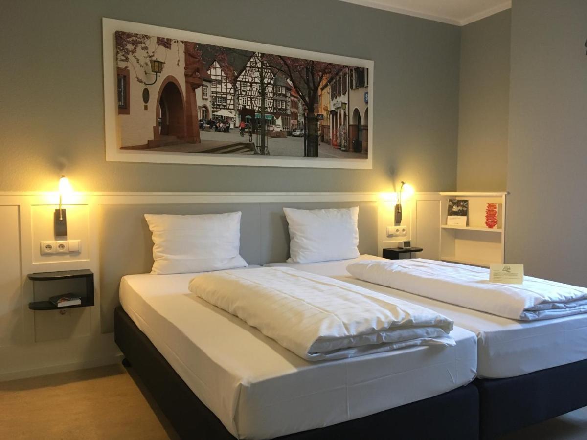 Jugendstilhotel Trifels Annweiler am Trifels Bagian luar foto